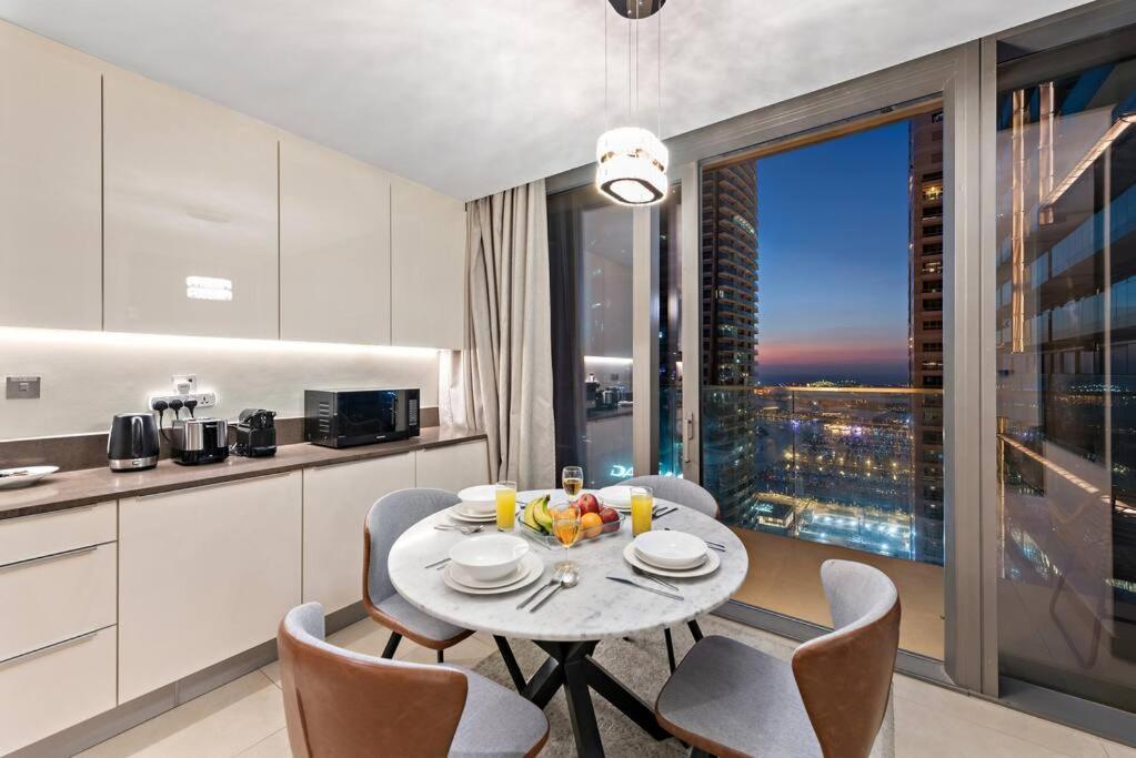 Apartment Luxury 2br In Marina Pool Gym Balcony Free Parking