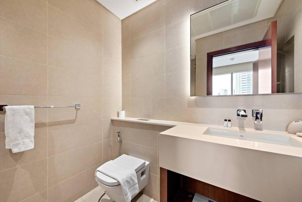 Apartment Luxury 2br In Marina Pool Gym Balcony Free Parking *