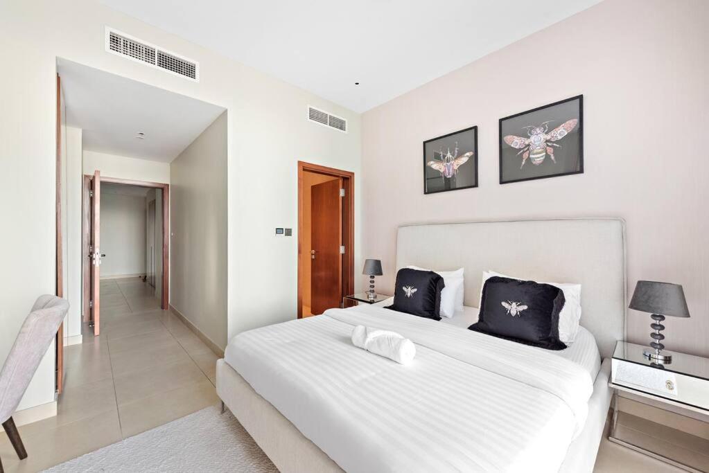 Apartment Luxury 2br In Marina Pool Gym Balcony Free Parking Dubai