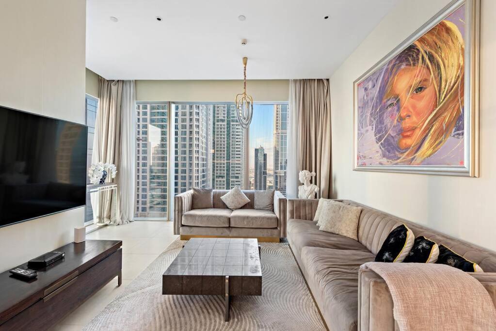 Apartment Luxury 2br In Marina Pool Gym Balcony Free Parking Dubai